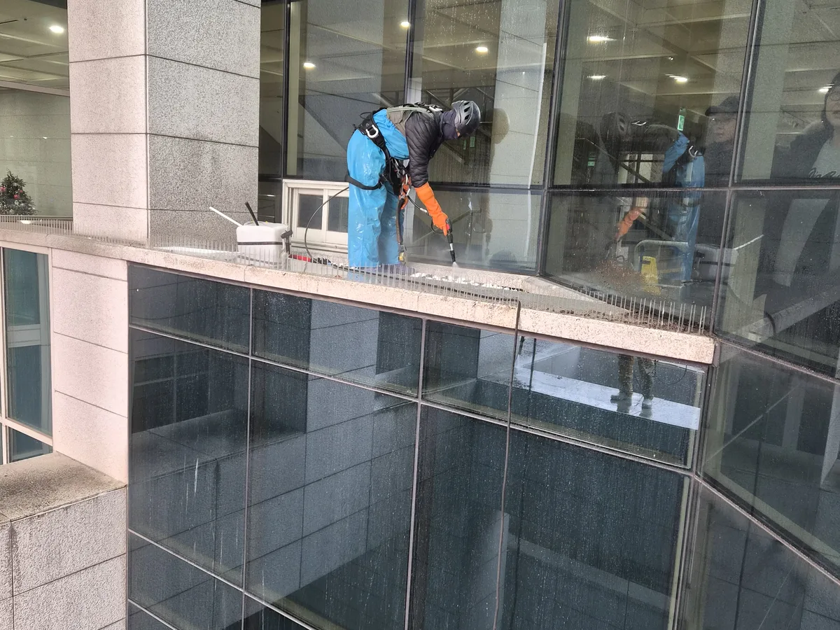 북구 검단동 건물 복도·대기 동선 야간 위생청소 사례 - 행진크린