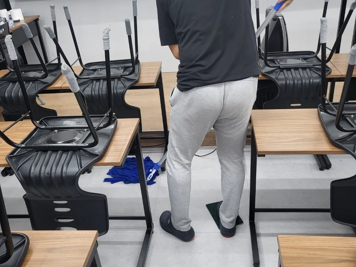 중구 서문로1가 스터디카페 운영실·미팅룸 위생청소 사례 - 행진크린